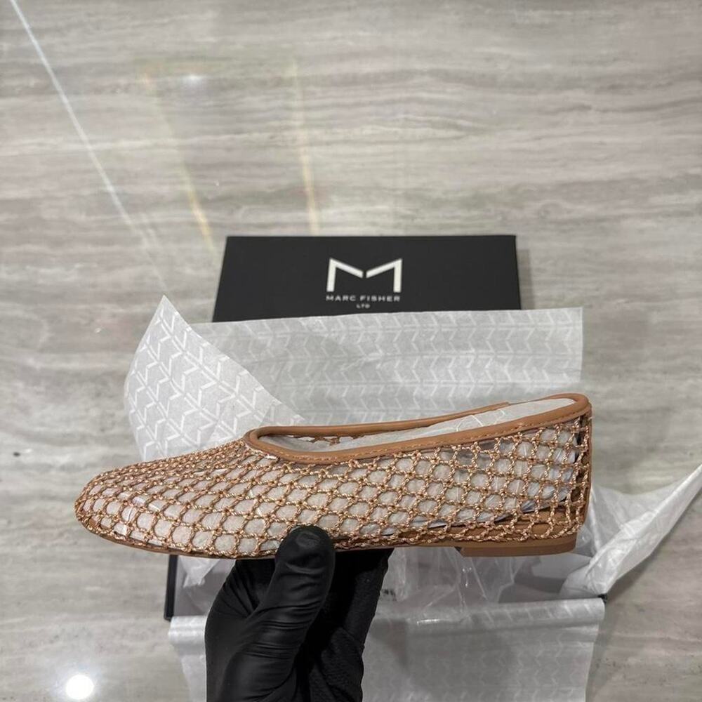 Marc fisher jazlyn mesh ballet